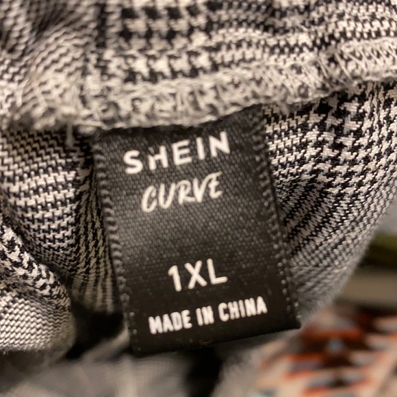 Plus Size Drawstring Pants - Picture 6 of 6